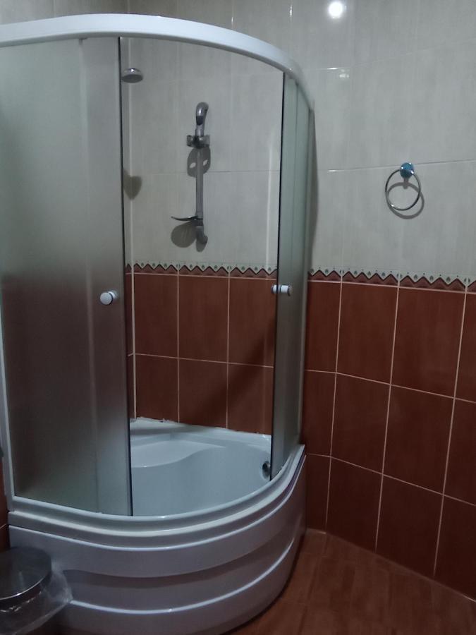 Готель Панський Двір Неслухів Екстер'єр фото