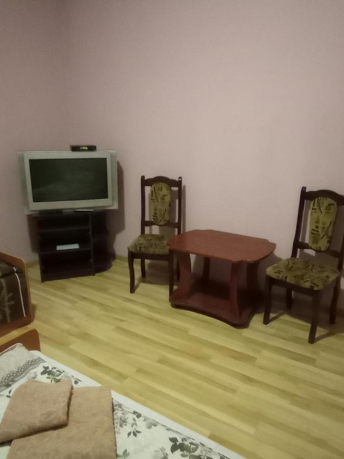 Готель Панський Двір Неслухів Екстер'єр фото