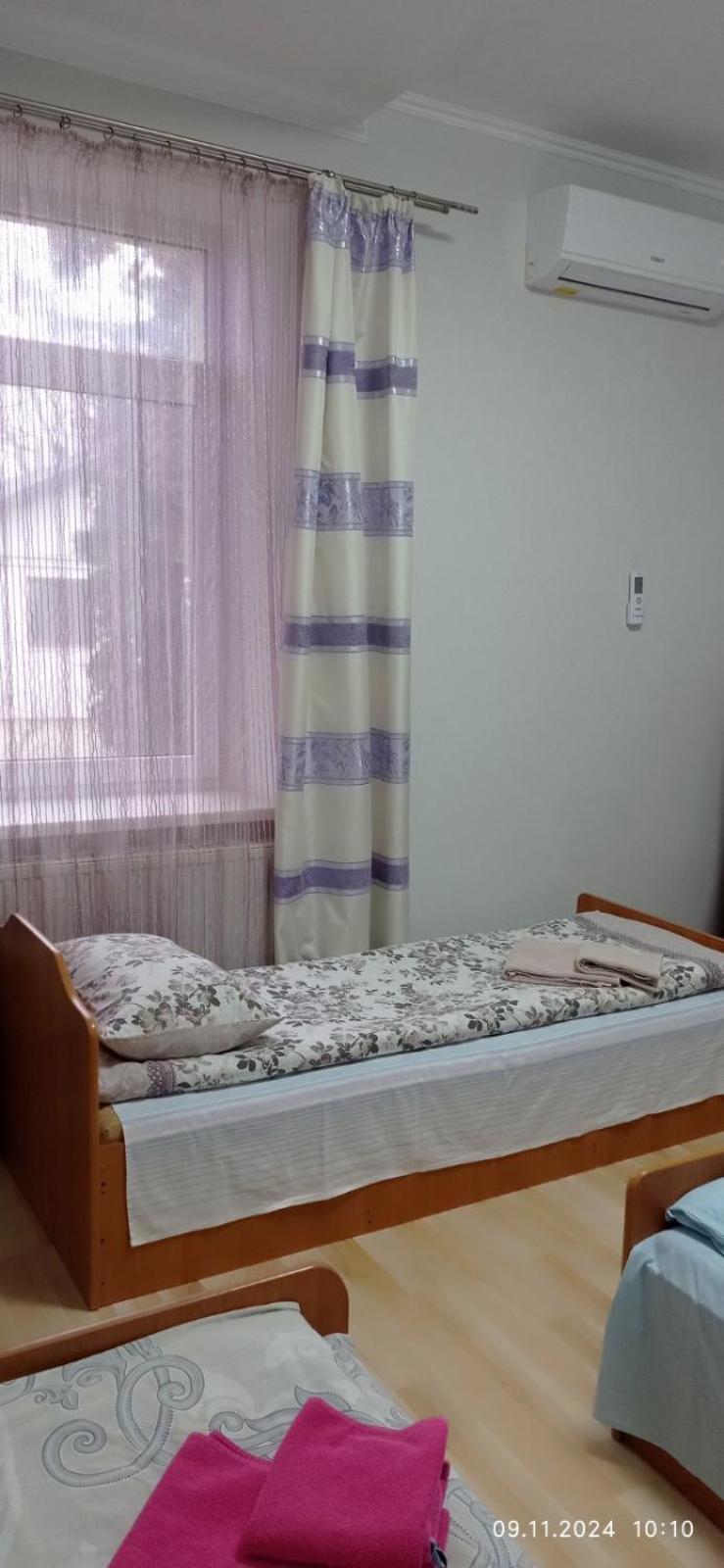 Готель Панський Двір Неслухів Екстер'єр фото
